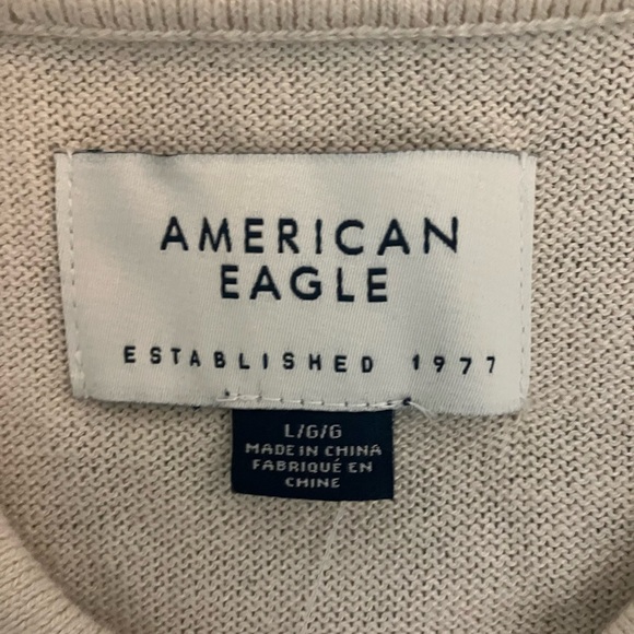 American Eagle Outfitters Cream Cardigan with Black Trim Size Large NWT - Picture 3 of 4